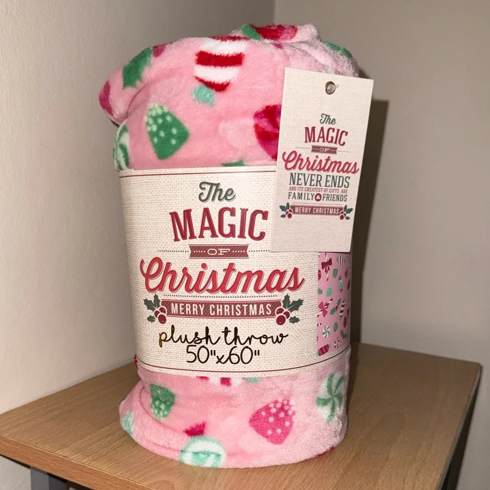 The Magic of Christmas Sweets / Candy Plush Throw / Blanket
